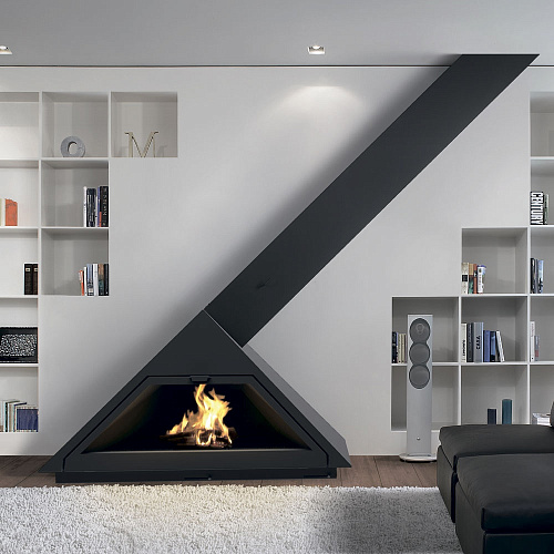 Камин Madrid, наклонная труба вправо, черный (Traforart)_0 Камин Madrid, наклонная труба вправо, черный (Traforart)_0